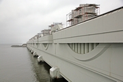 Комплекс защитных сооружений Санкт-Петербурга от наводнений. Водопропускные сооружения